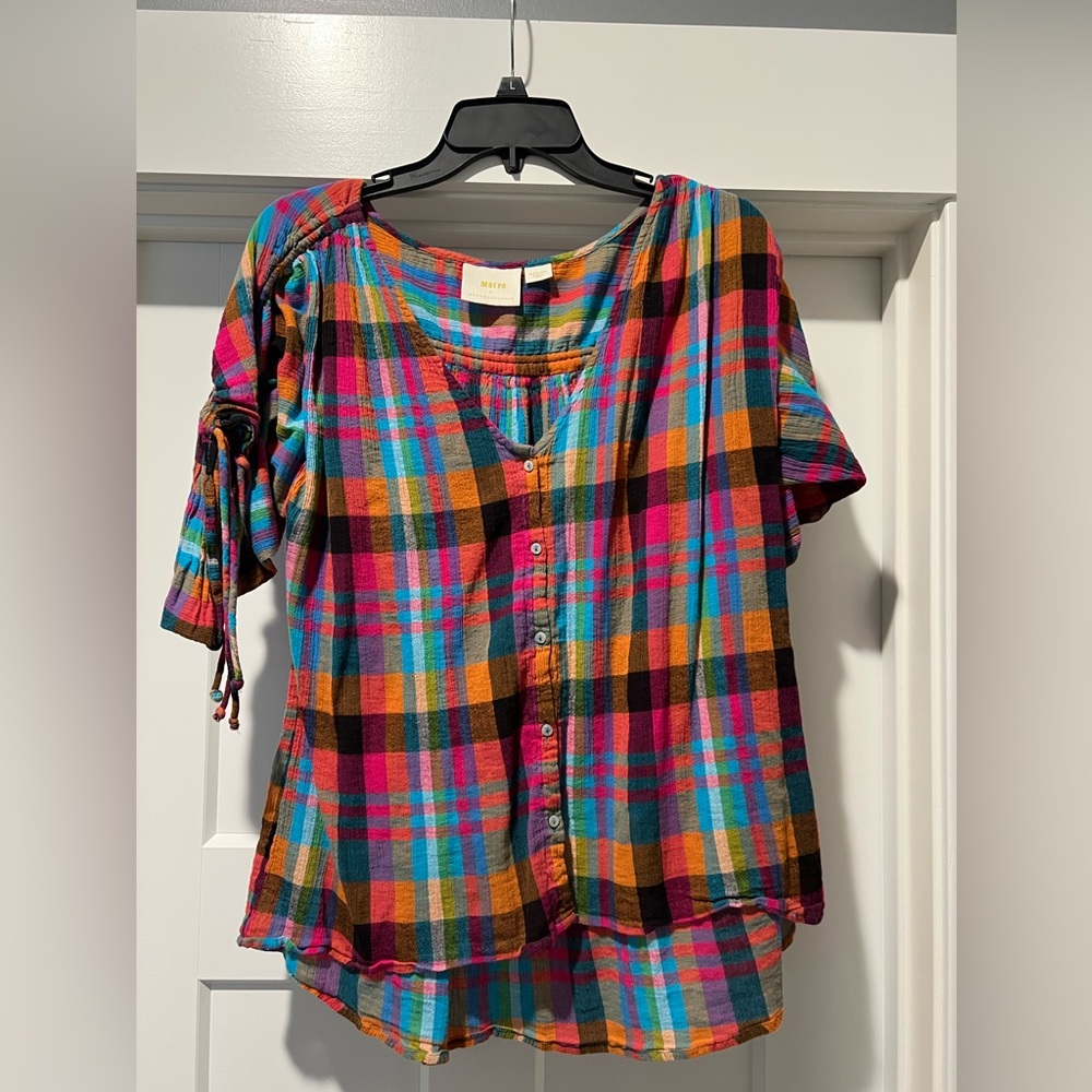 Maeve by Anthropologie top
Size Medium